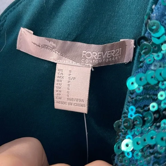 Forever 21 green sequins dress NWT small - Picture 5 of 5